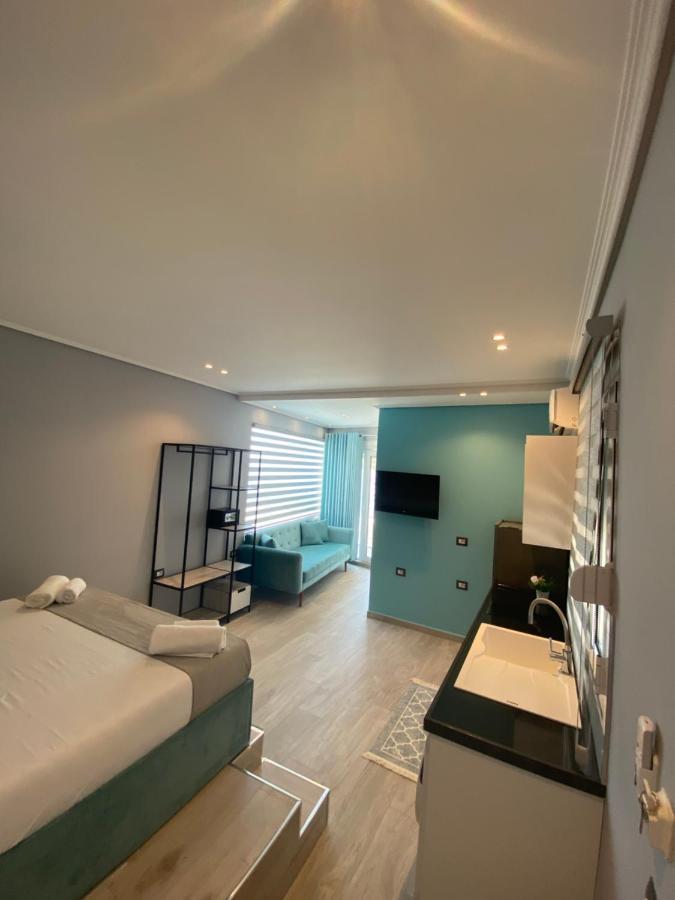 Crown Apartment Sarande Luaran gambar